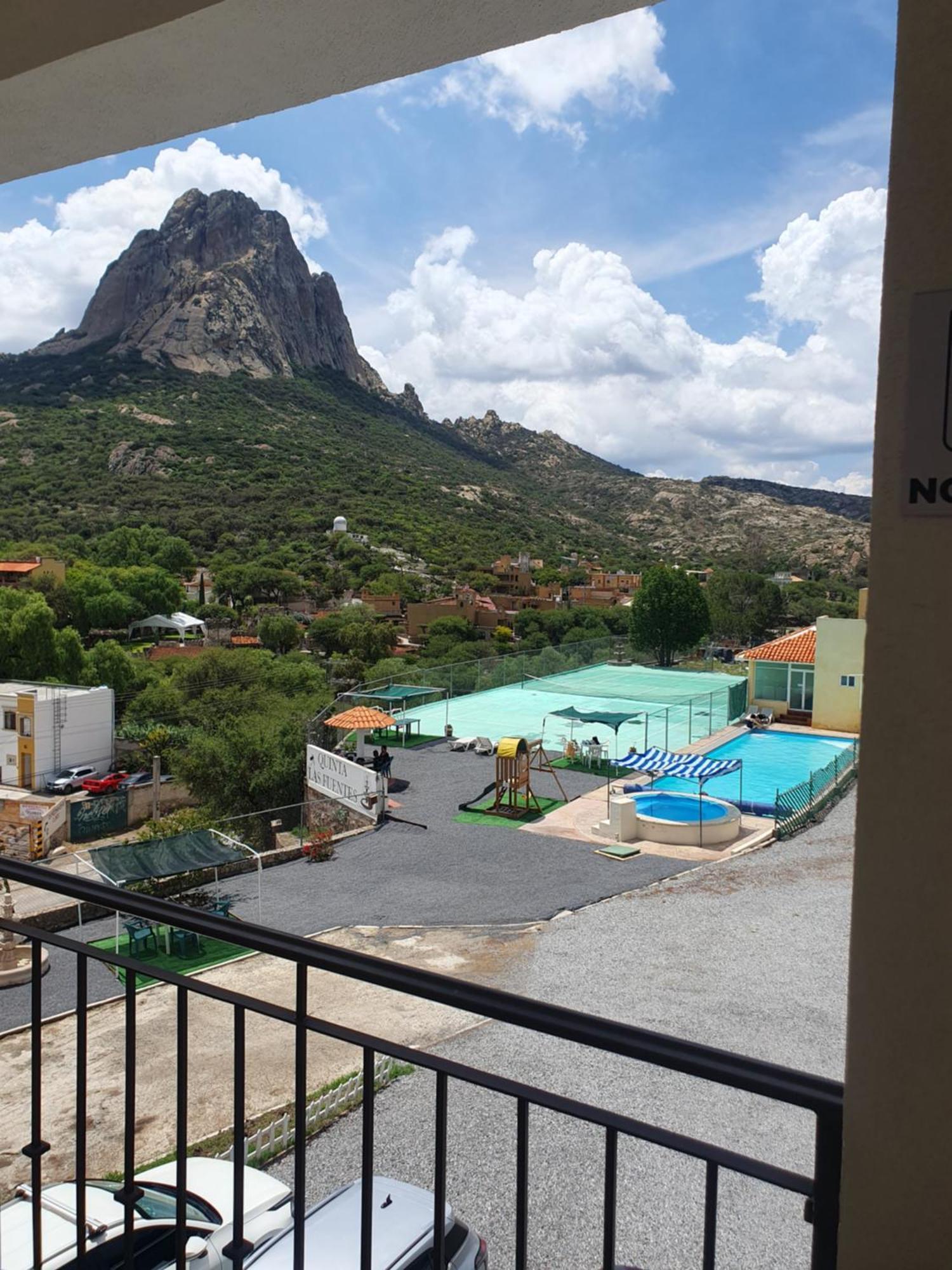 Hotel Quinta Las Fuentes Bernal Exteriör bild